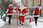 10.12.2010 - Święty Mikołaj z prezentami dla niepełnosprawnych